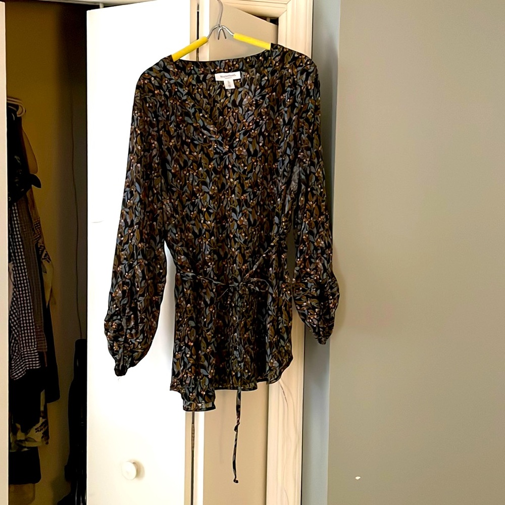 Brand new maternity top